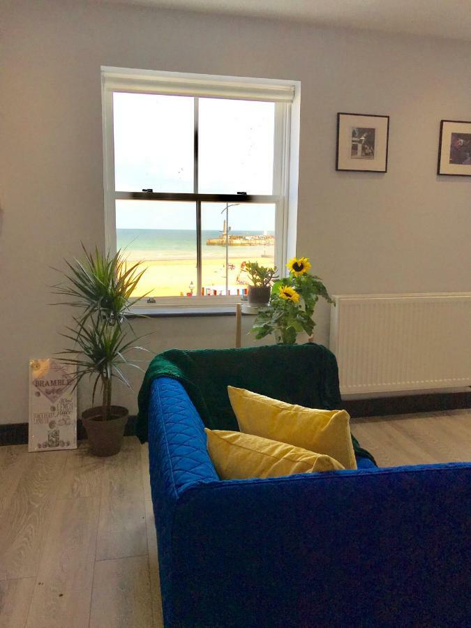 The Sunset Apartment - Margate Beach - By Goldex Coastal Breaks Экстерьер фото